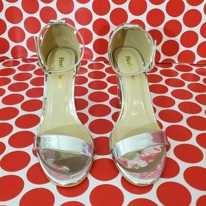Heels Charm Heels